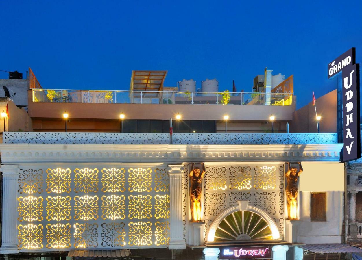 The Grand Uddhav Otel Yeni Delhi Dış mekan fotoğraf