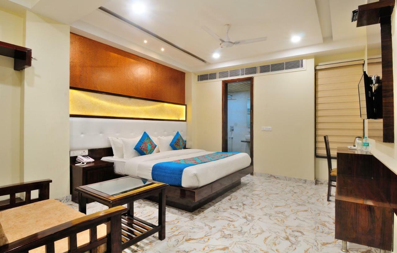 The Grand Uddhav Otel Yeni Delhi Dış mekan fotoğraf