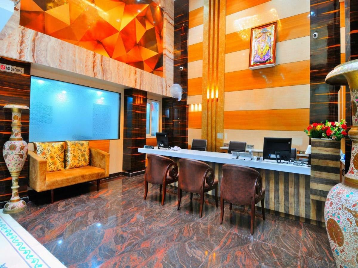 The Grand Uddhav Otel Yeni Delhi Dış mekan fotoğraf