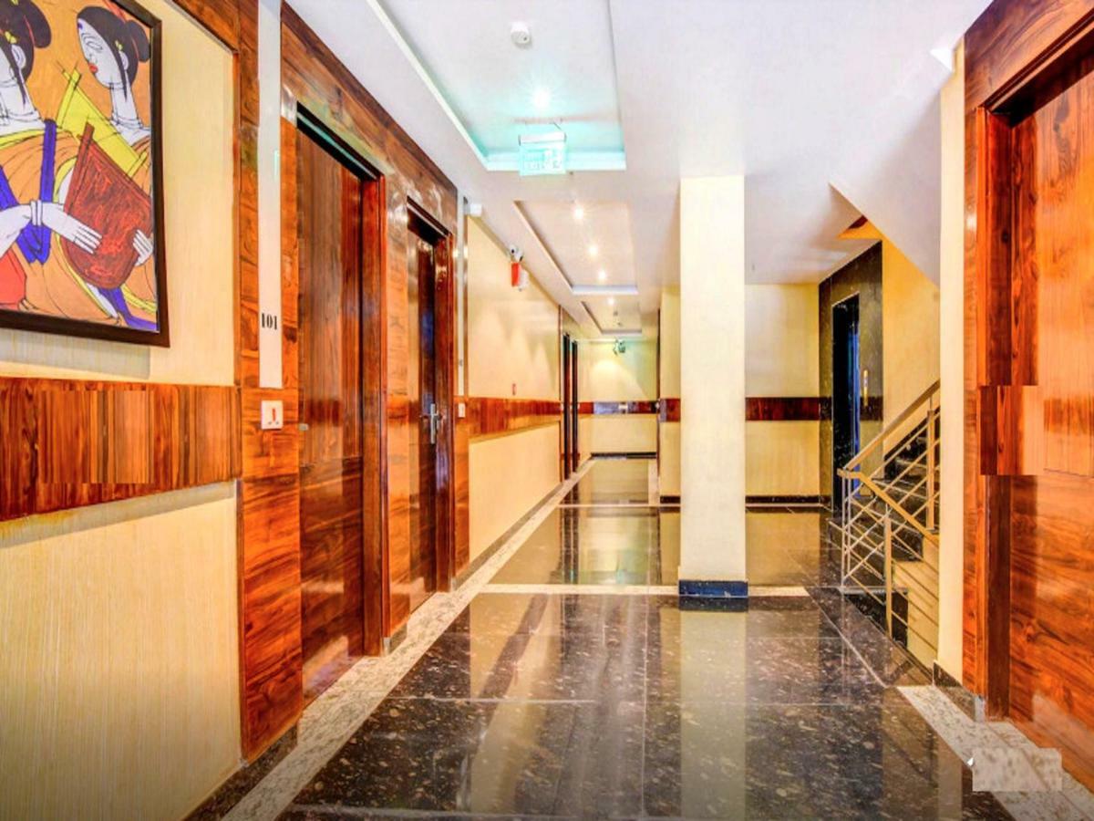The Grand Uddhav Otel Yeni Delhi Dış mekan fotoğraf
